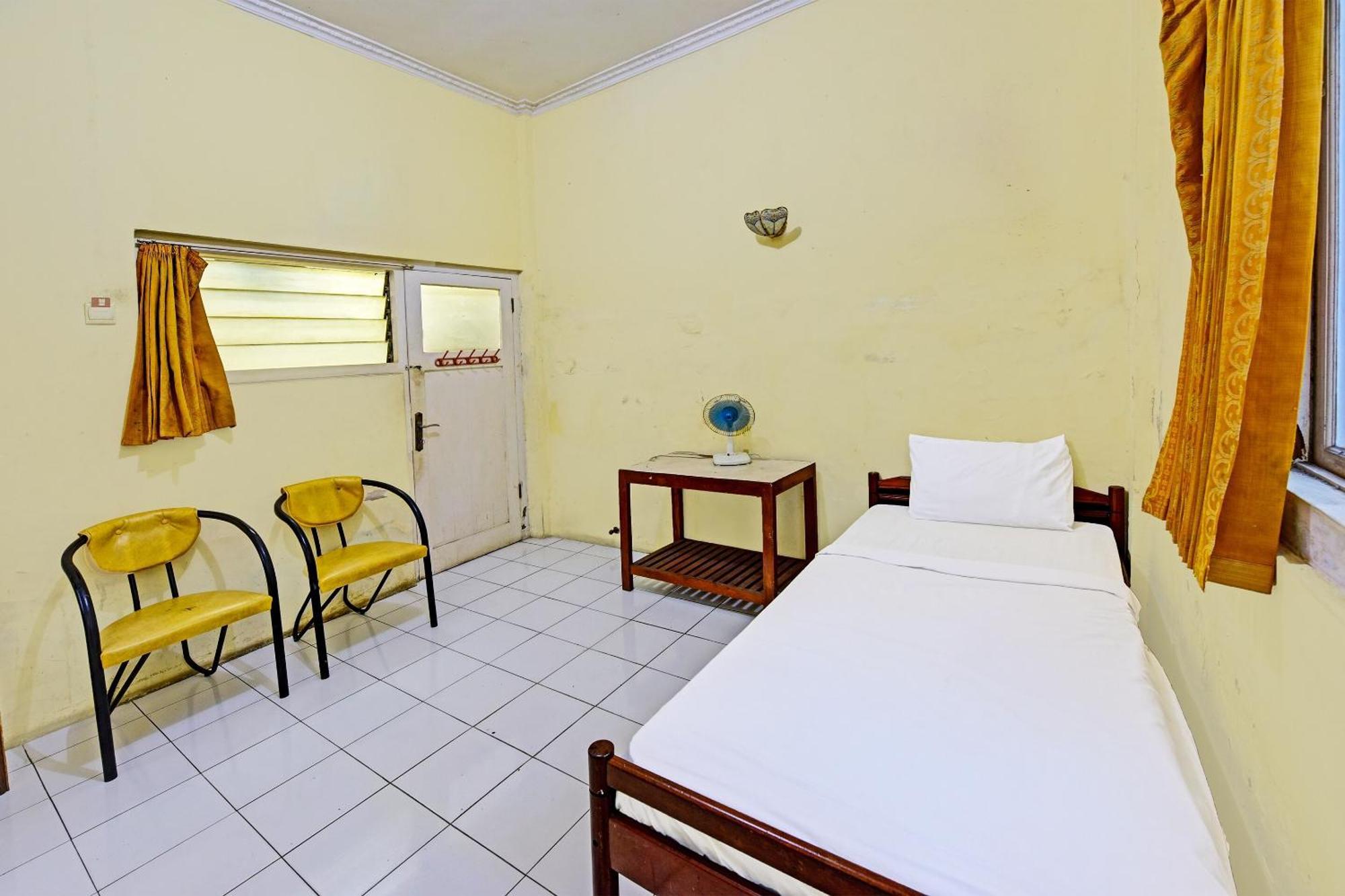Spot On 91372 Wisma Bulin Purwokerto Exterior foto