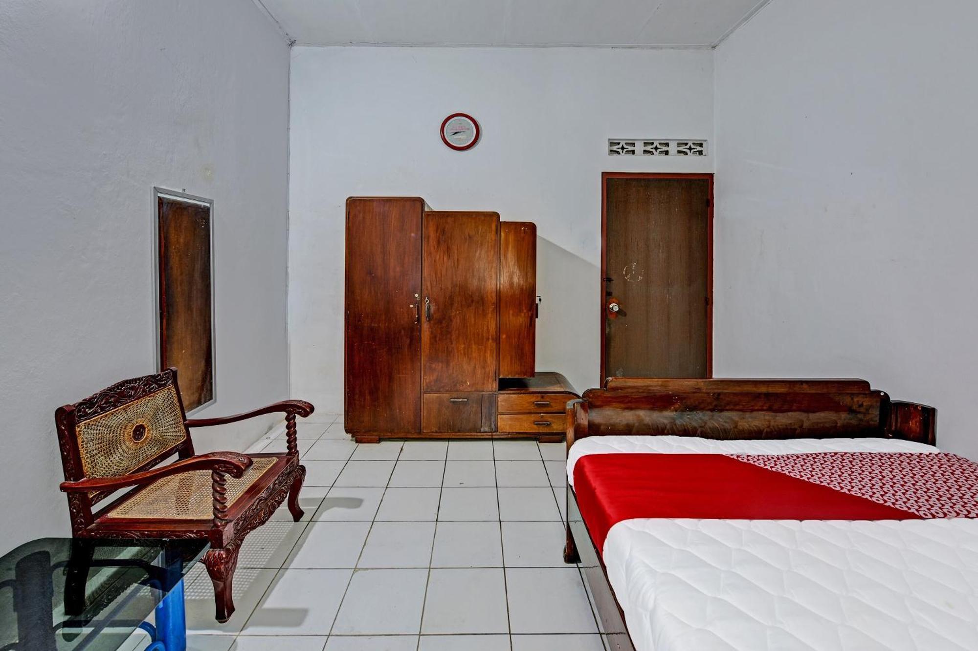 Spot On 91372 Wisma Bulin Purwokerto Exterior foto